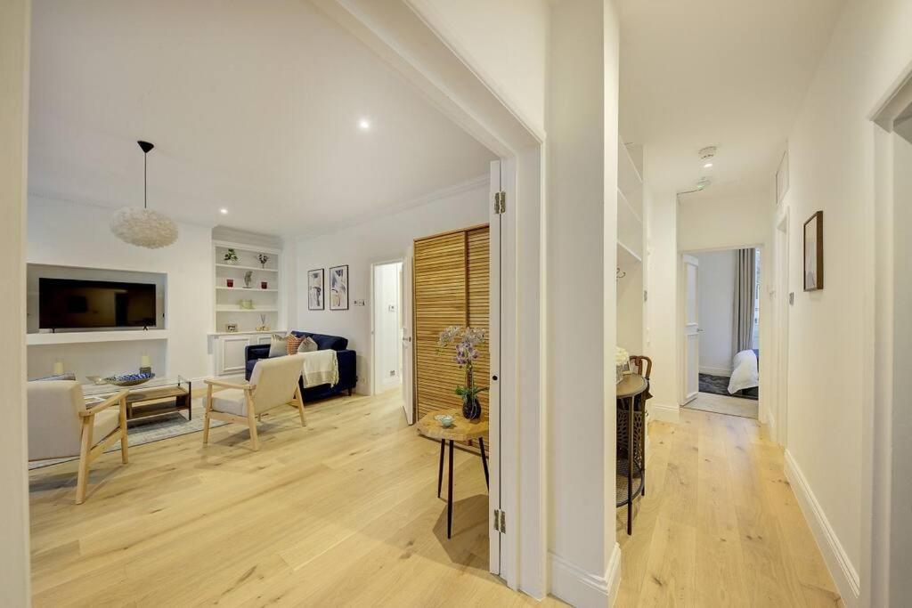 Stunning Hyde Park Apartment Londen Buitenkant foto
