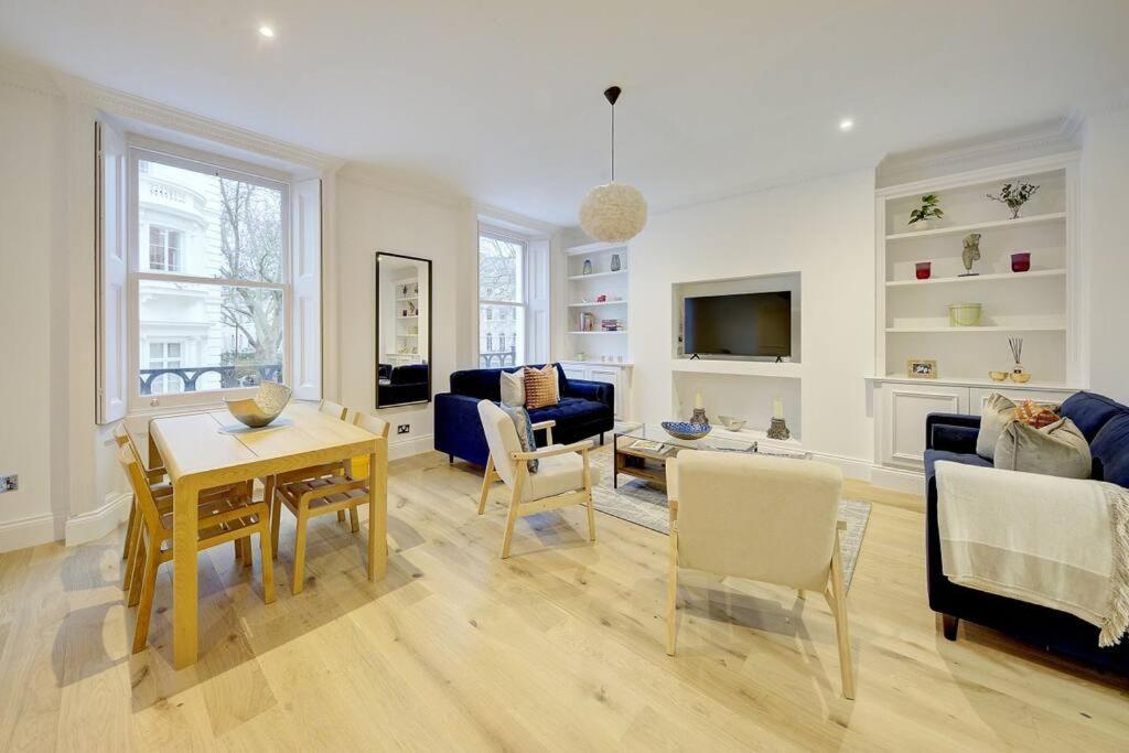 Stunning Hyde Park Apartment Londen Buitenkant foto